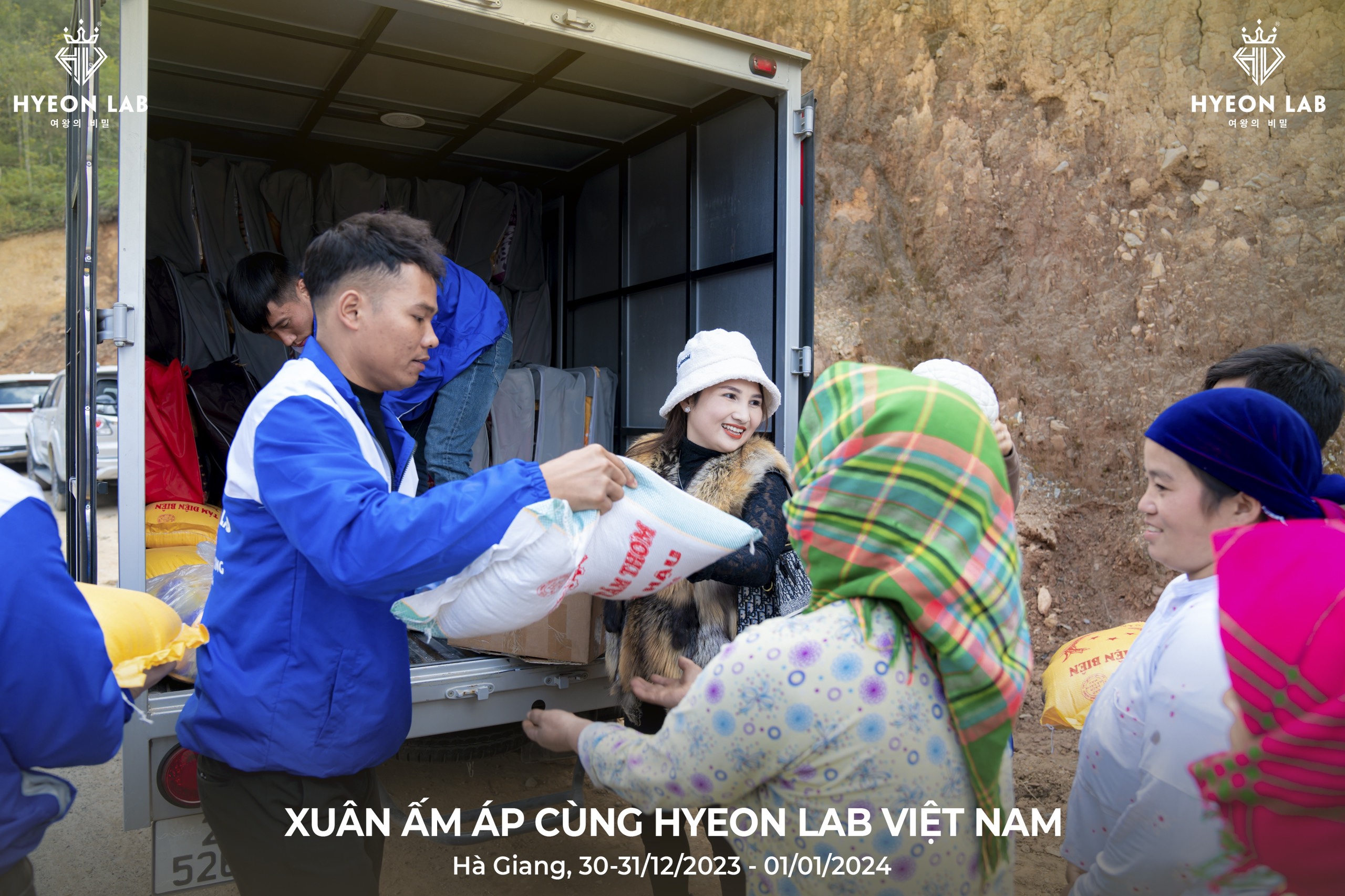 Xuân ấm áp cùng Hyeon Lab